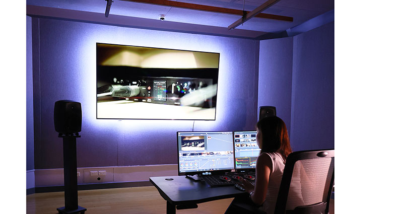 video editing studio design