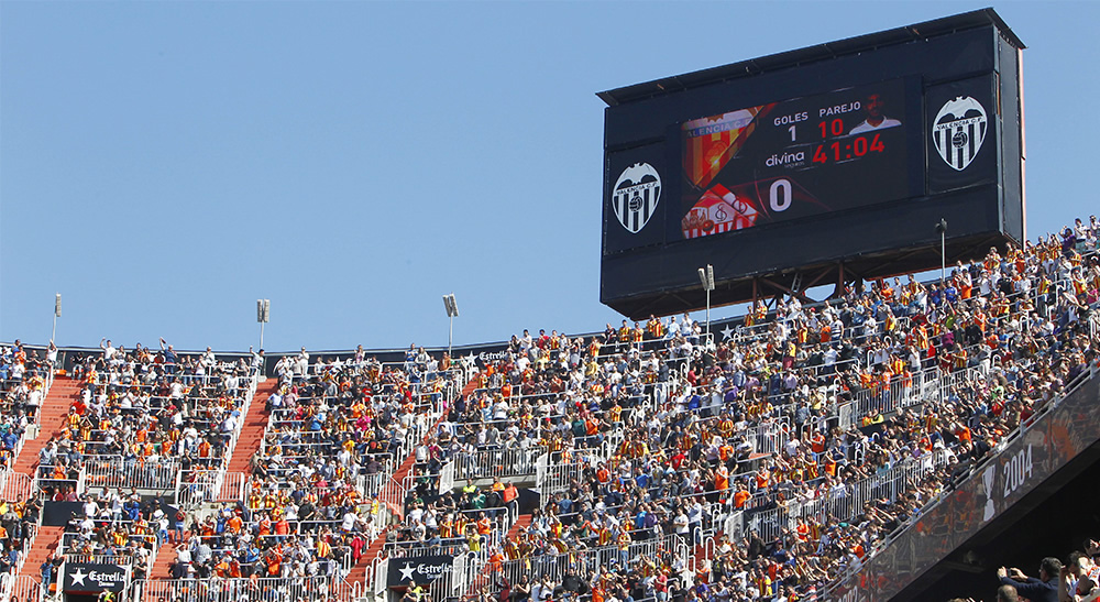 Blackmagic Valencia stadium 1